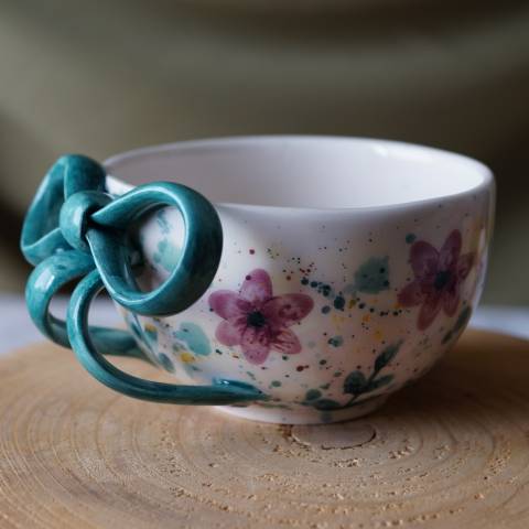 Mashna small purple flower